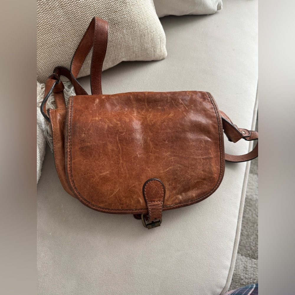 CLUB MONACO Saddle Bag